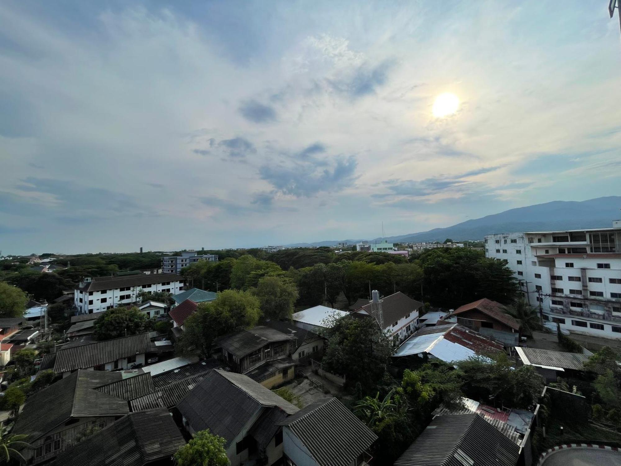 The Astra Sky River Condo Chiang Mai Exterior foto